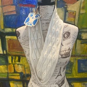 Blue Ullu infinity scarf size 2-5T